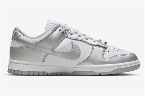 zilveren nike dunks|nike dunk low metallic silver.